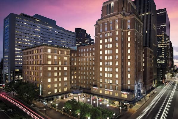 Residence Inn Houston Downtown/Convention Center exterior