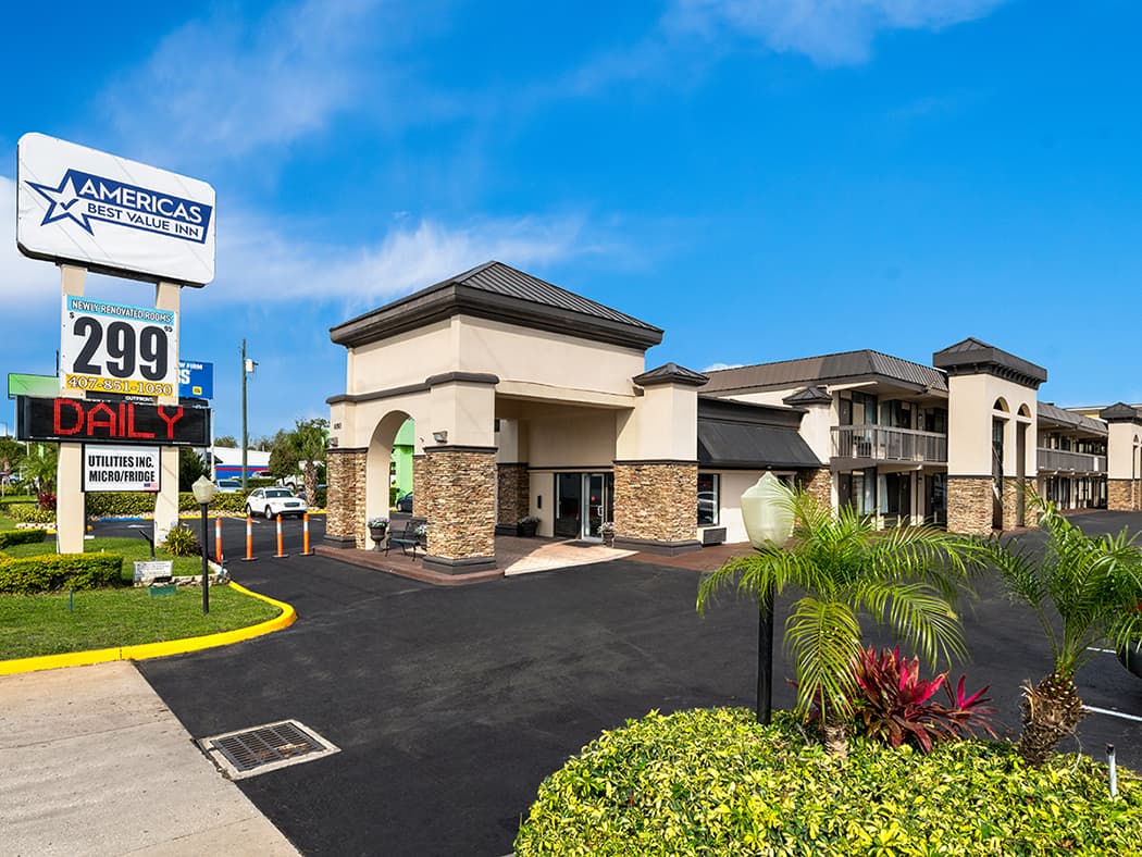 Americas Best Value Inn Kissimmee exterior
