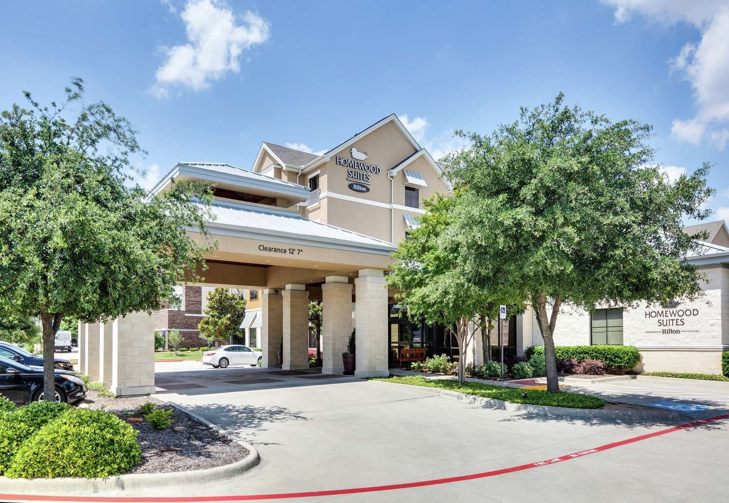 Hampton Inn & Suites Dallas Allen exterior
