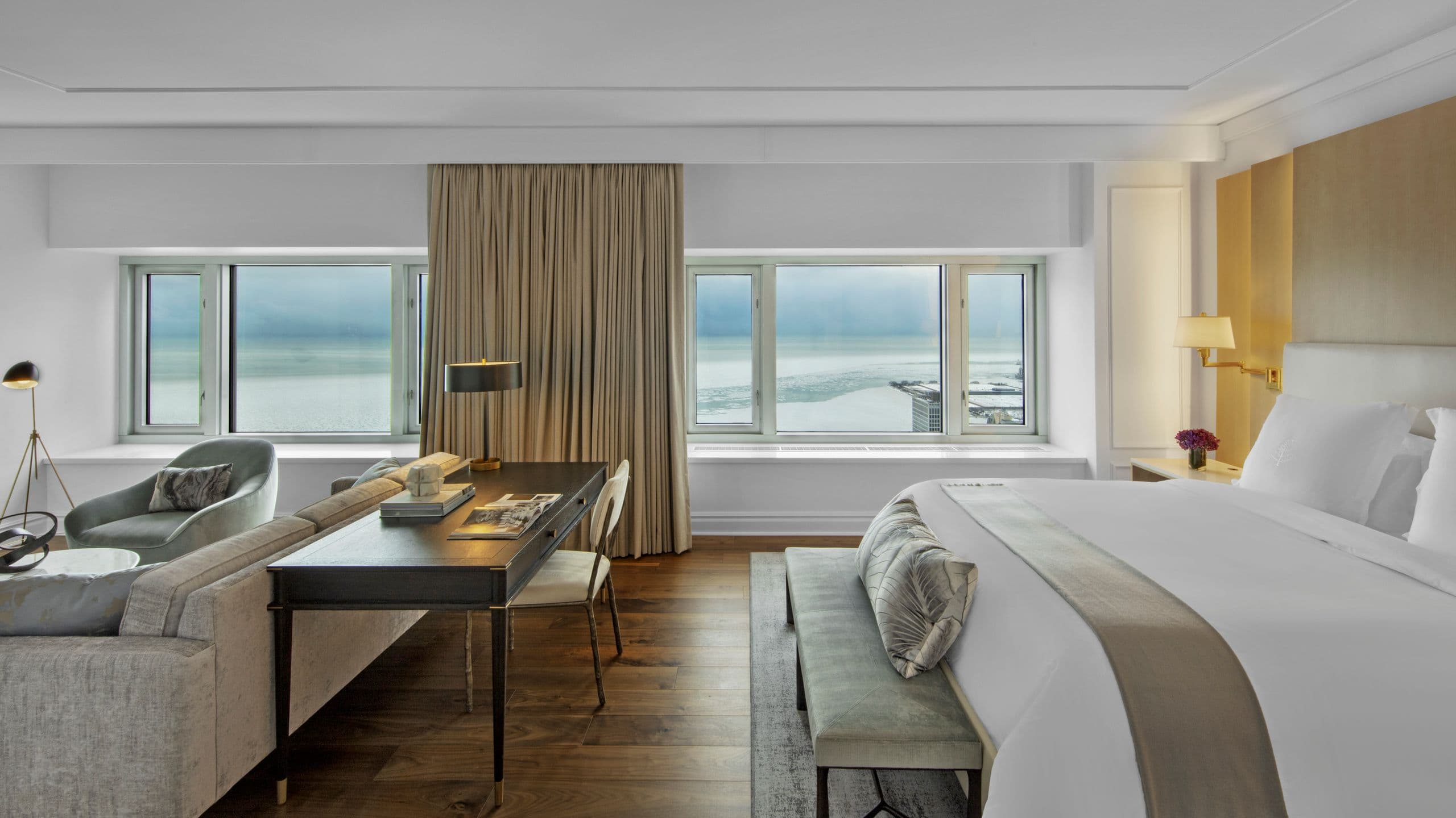 Four Seasons Hotel Chicago