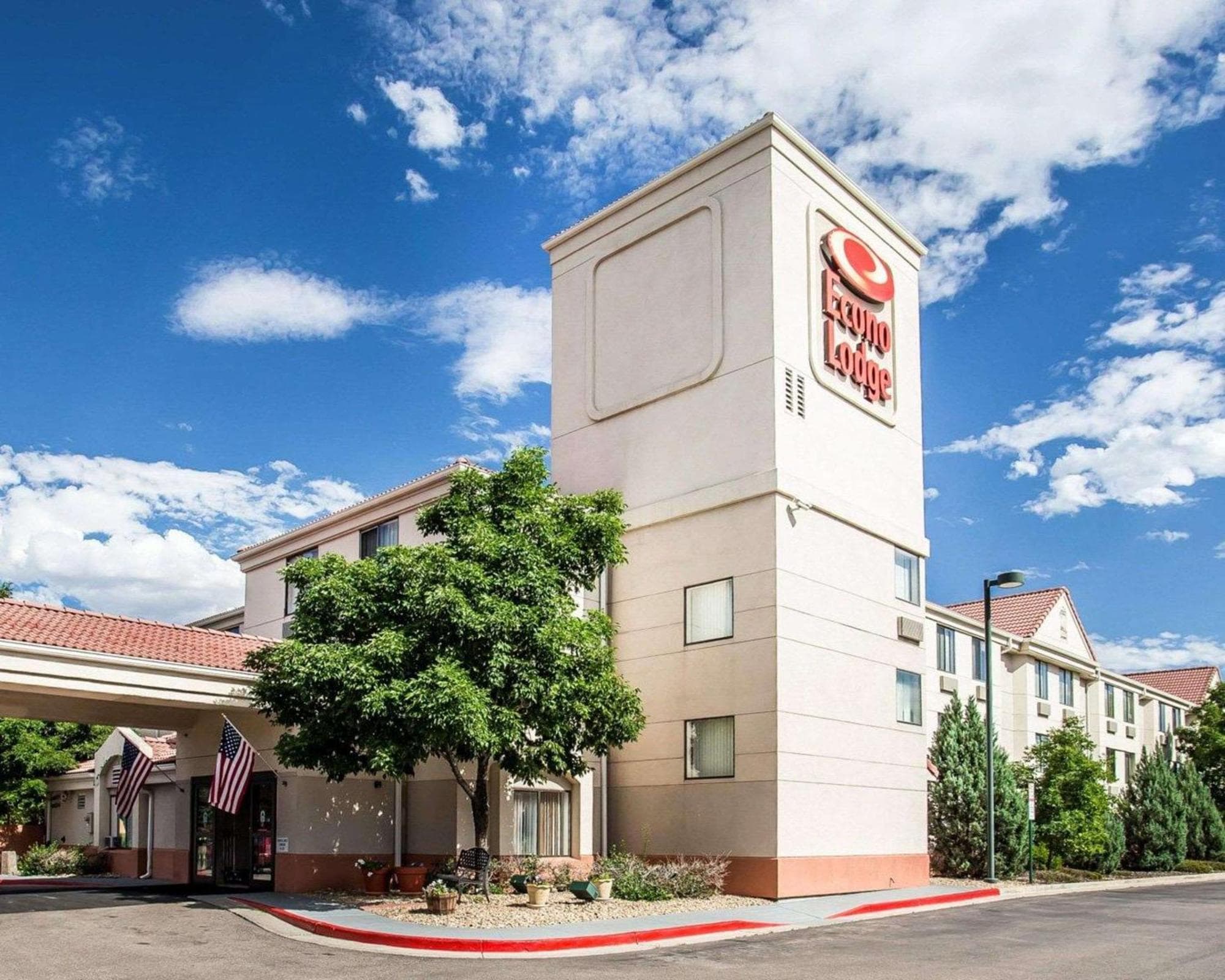 Econo Lodge Aurora exterior