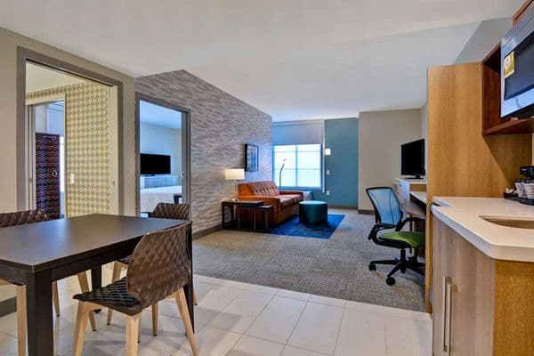 Home2 Suites by Hilton Orlando Flamingo Crossings exterior