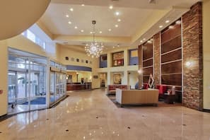 Holiday Inn Express & Suites Houston Medical Center exterior