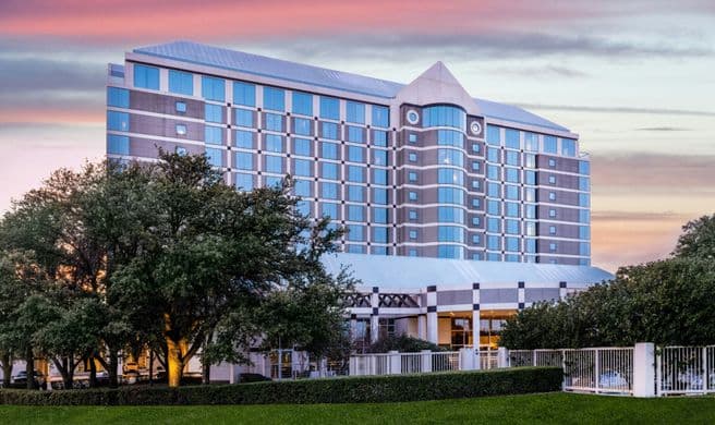 Renaissance Dallas Hotel
