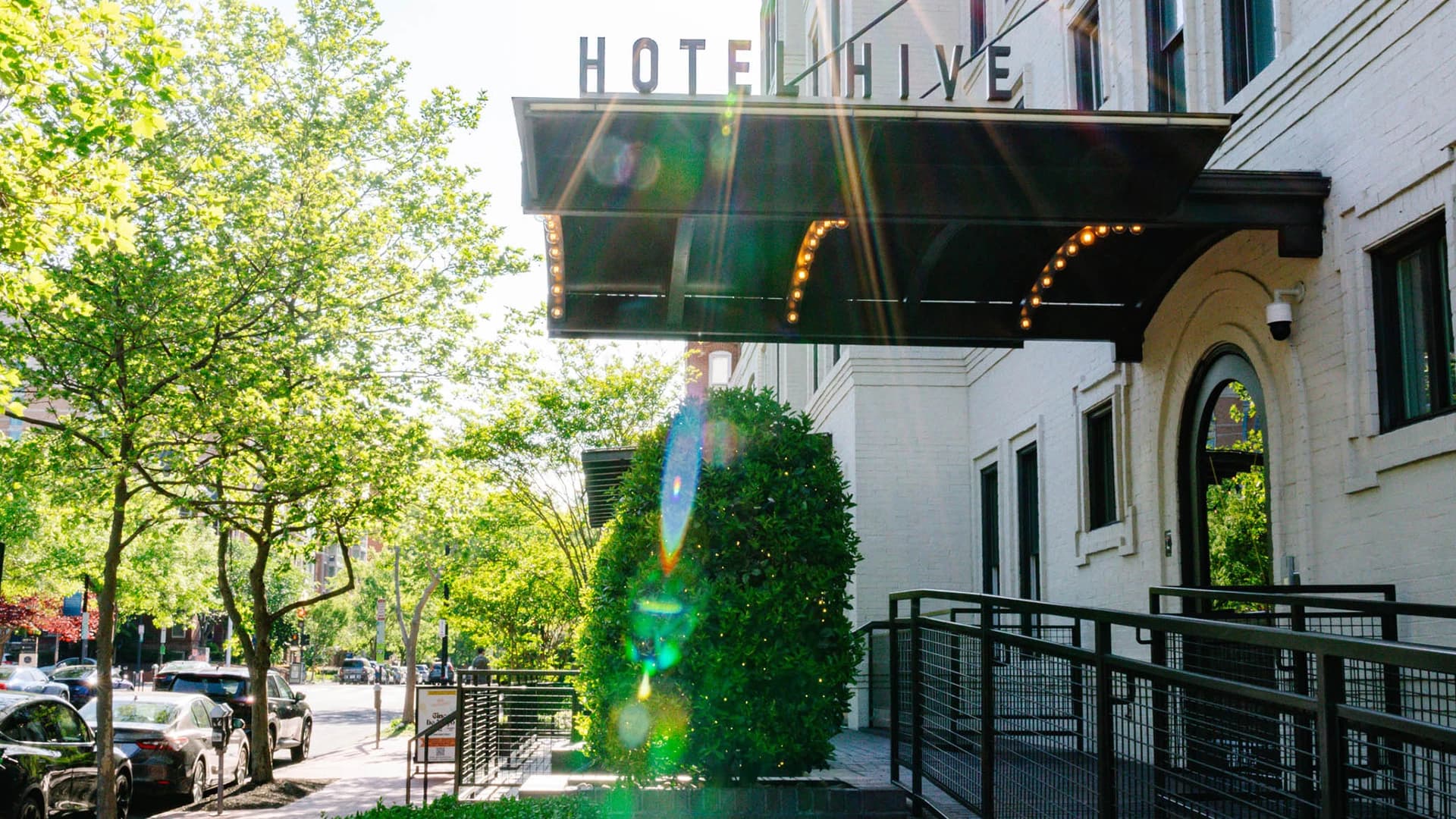 Hotel Hive, Tapestry Collection by Hilton exterior