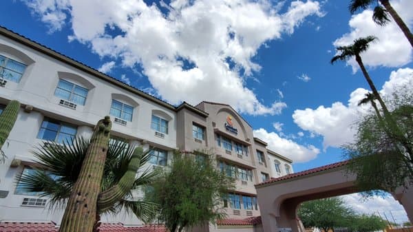 Comfort Suites Phoenix Airport