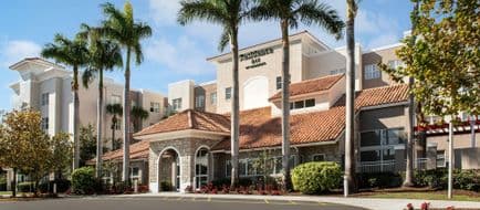 Red Roof Inn Fort Lauderdale Airport exterior