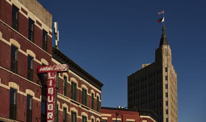 The Robey Chicago exterior