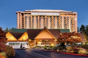Hilton Seattle Airport & Conference Center