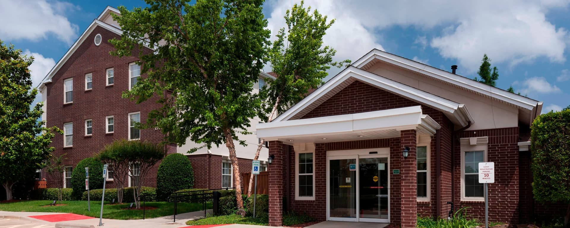 TownePlace Suites Dallas Arlington North exterior