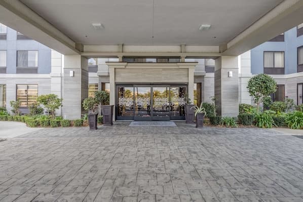 Hampton Inn San Francisco Airport