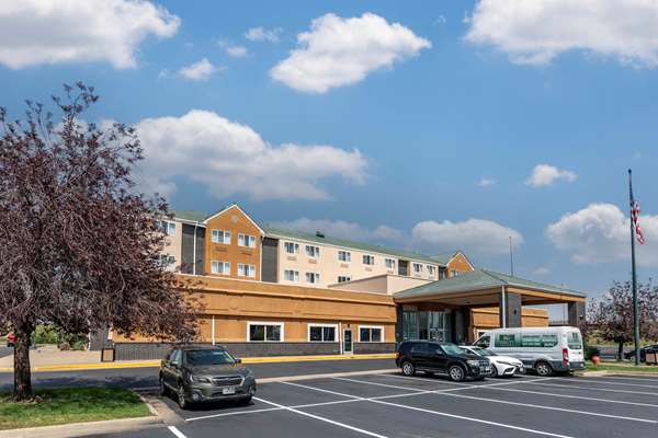 Quality Inn Denver East exterior