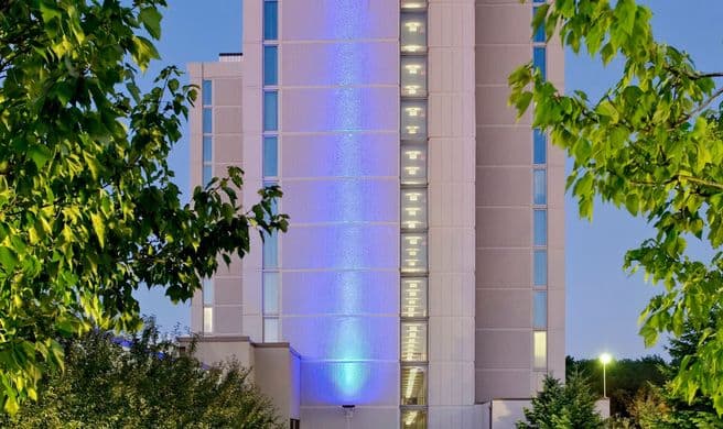 Crowne Plaza Chicago O'Hare Hotel