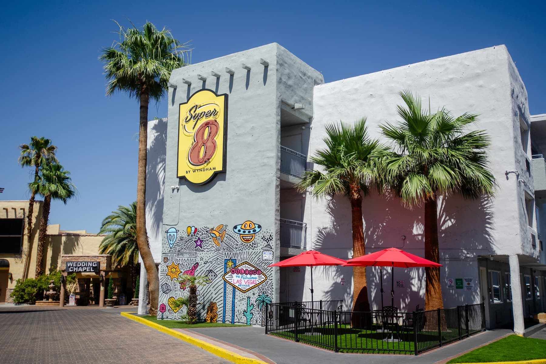 Super 8 Las Vegas Strip Area exterior