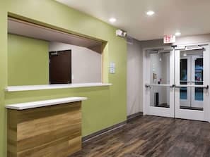 WoodSpring Suites Washington DC Northeast exterior