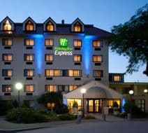Holiday Inn Express Boston exterior