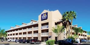 InTown Suites Extended Stay Phoenix Tempe exterior