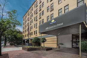 Days Inn by Wyndham Washington DC/Connecticut Avenue exterior