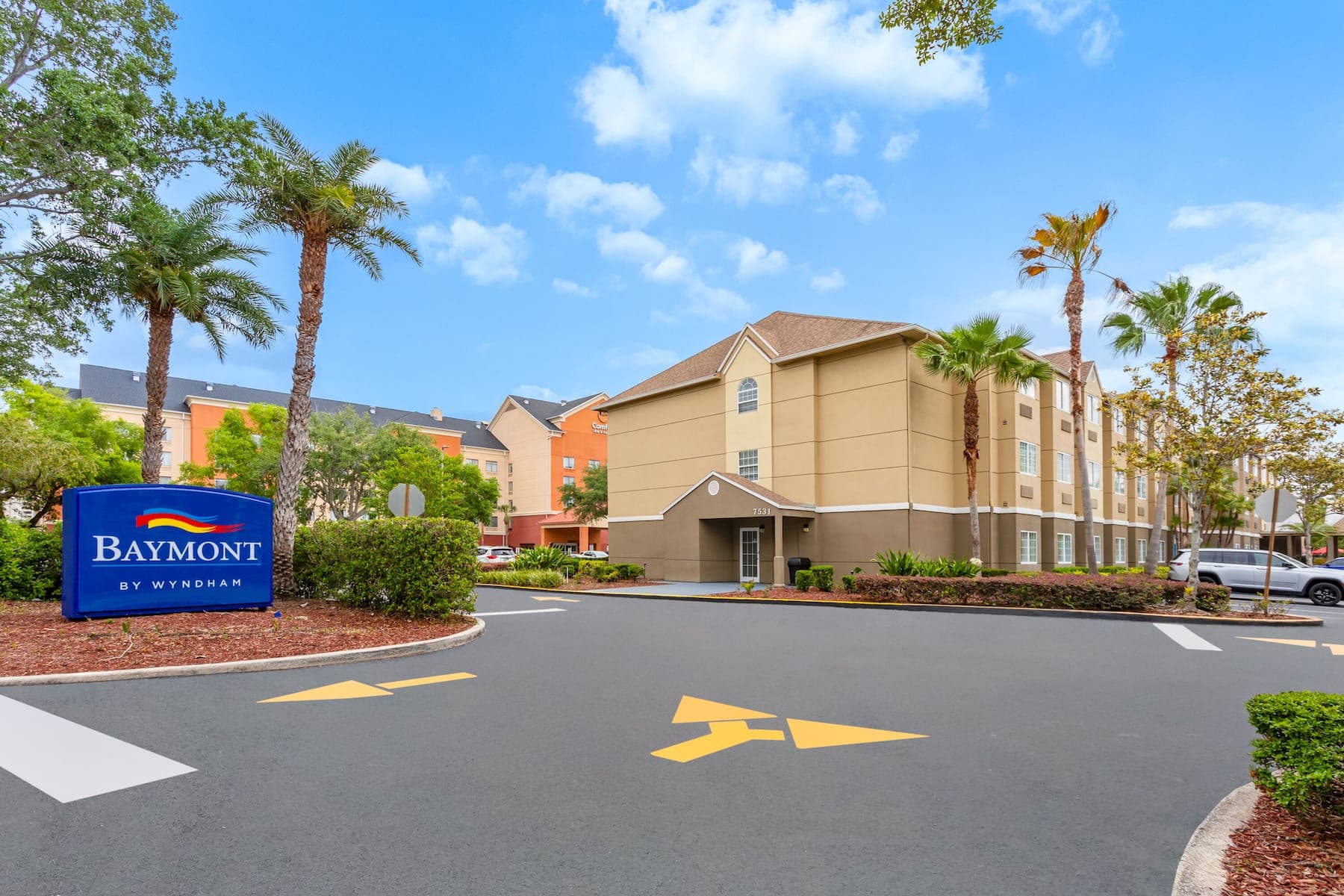 Baymont by Wyndham Orlando Universal Blvd exterior