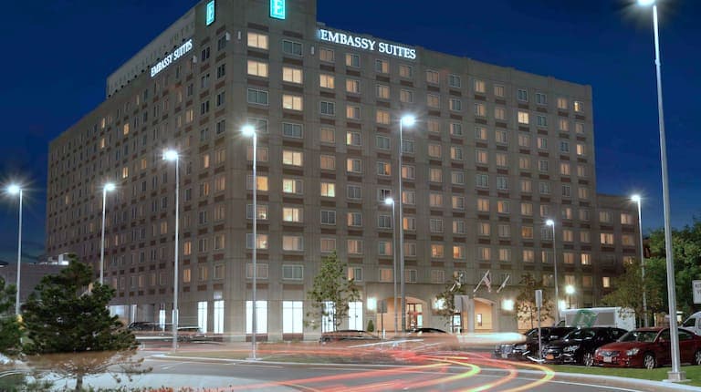 Embassy Suites by Hilton Boston at Logan Airport