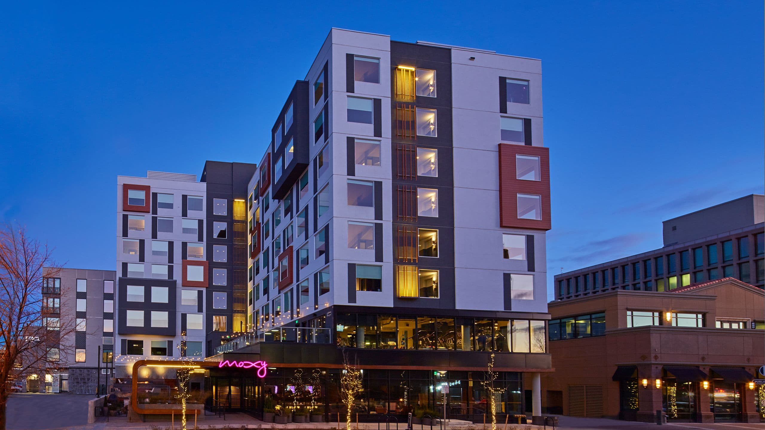 Moxy Denver Cherry Creek