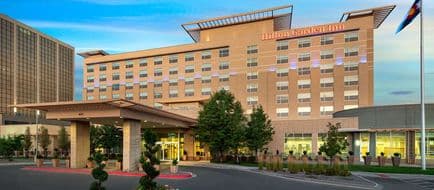 Hilton Garden Inn Denver Cherry Creek exterior