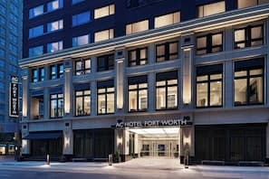 AC Hotel Fort Worth Downtown