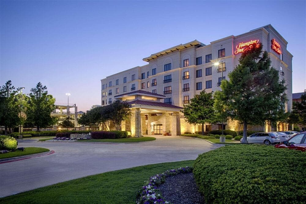 Hampton Inn & Suites Frisco