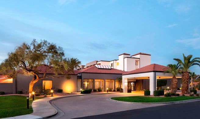 Courtyard by Marriott Phoenix Airport