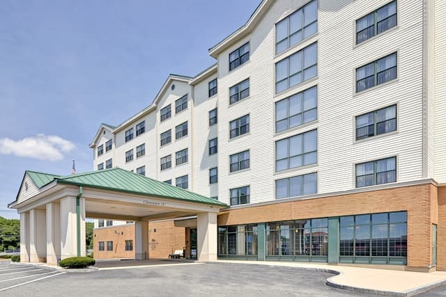 Homewood Suites by Hilton Boston/Brookline exterior