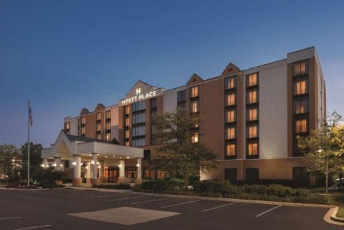 Hyatt Place Chicago/Hoffman Estates exterior